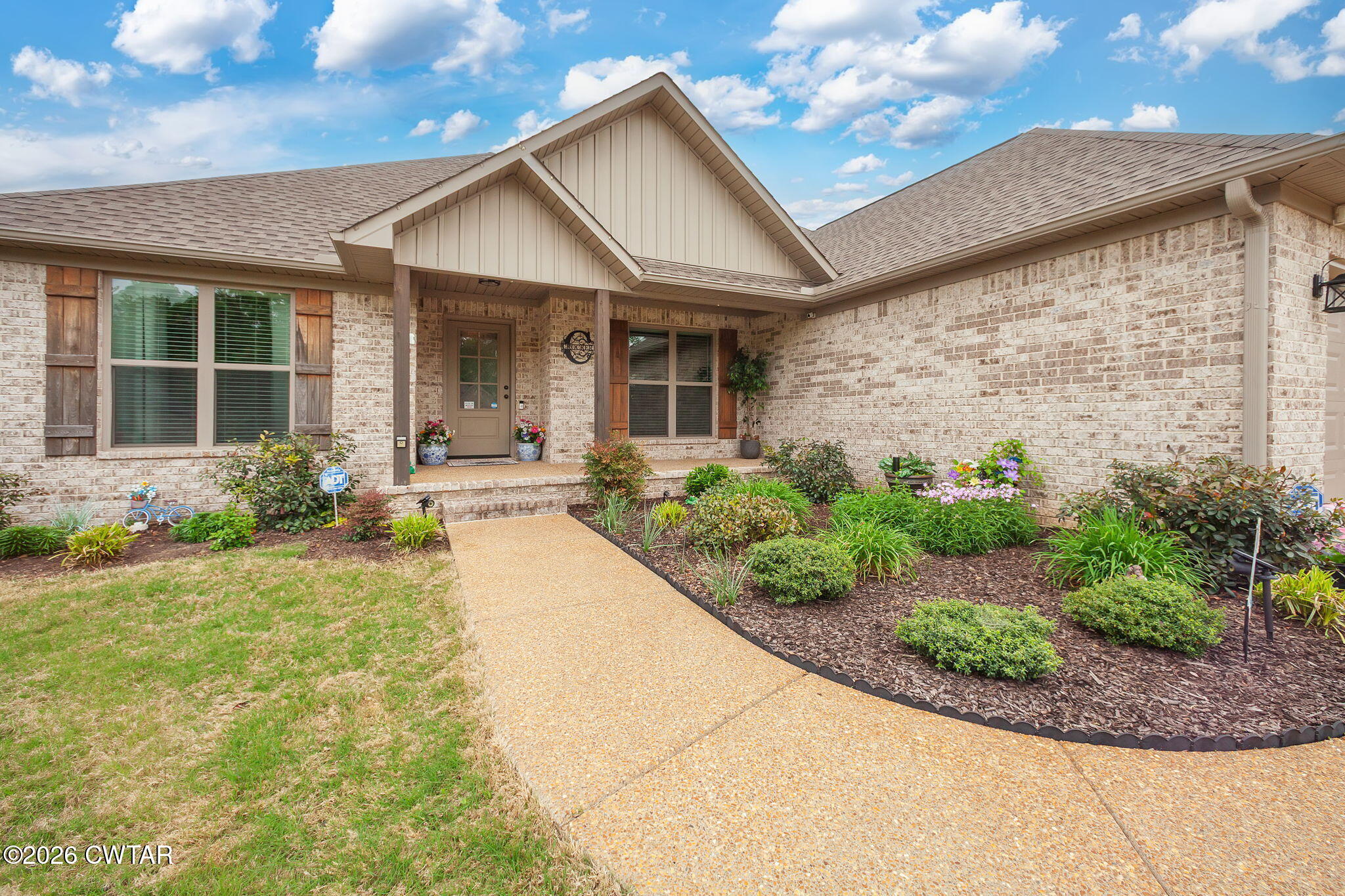 86 White Birch Drive