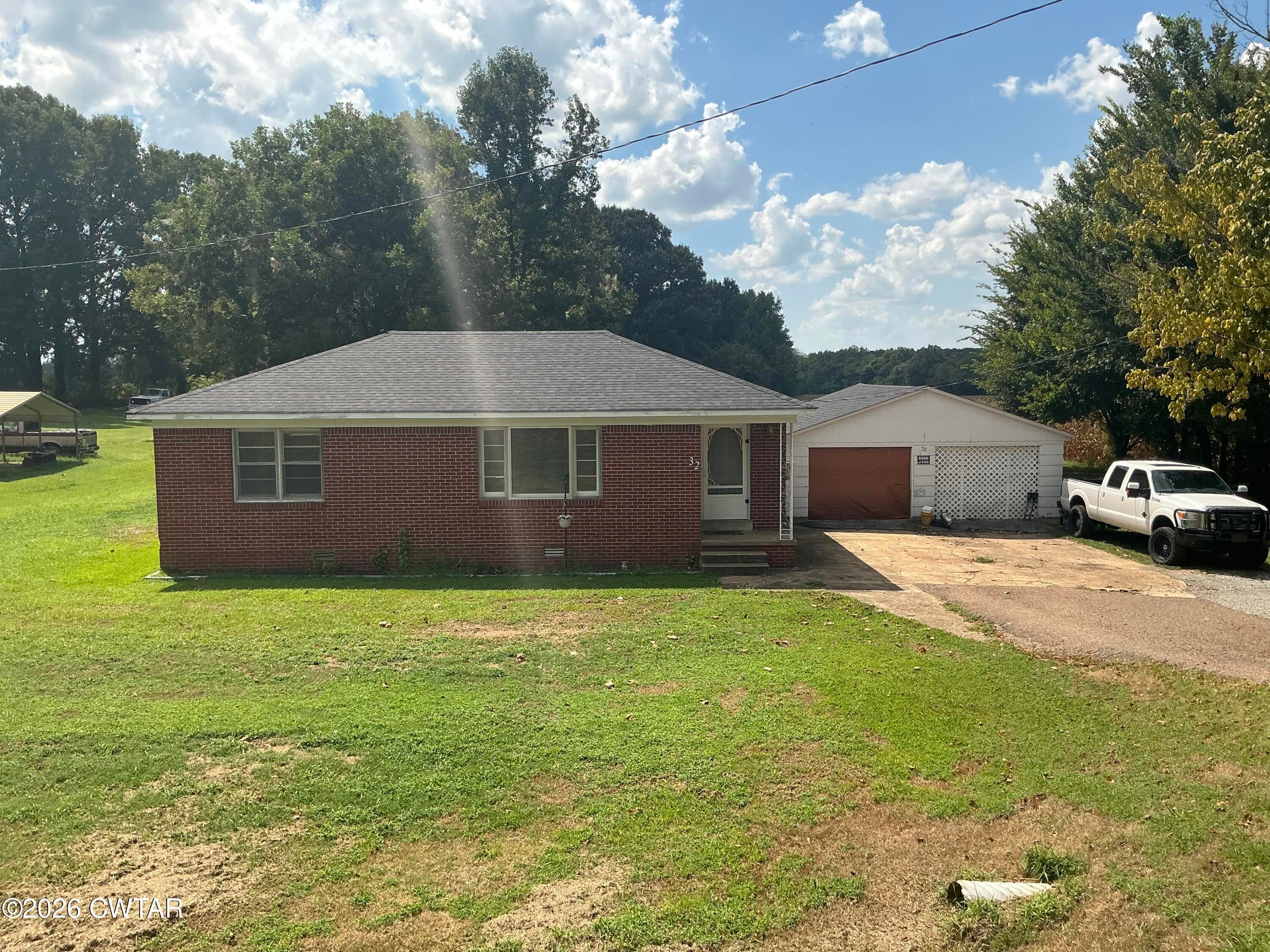 32 Humboldt Highway