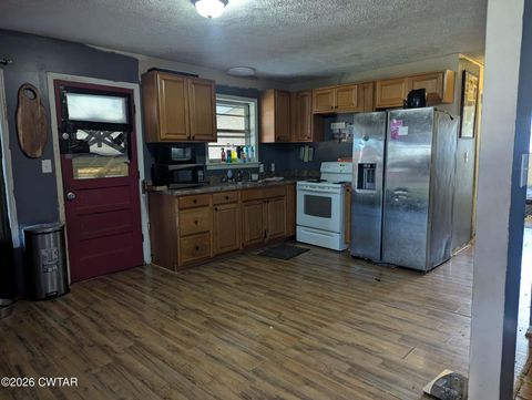 454 Fourth Street Henderson TN 38340