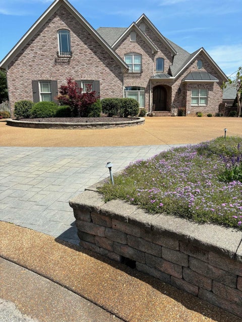 Featured picture for the property 241590