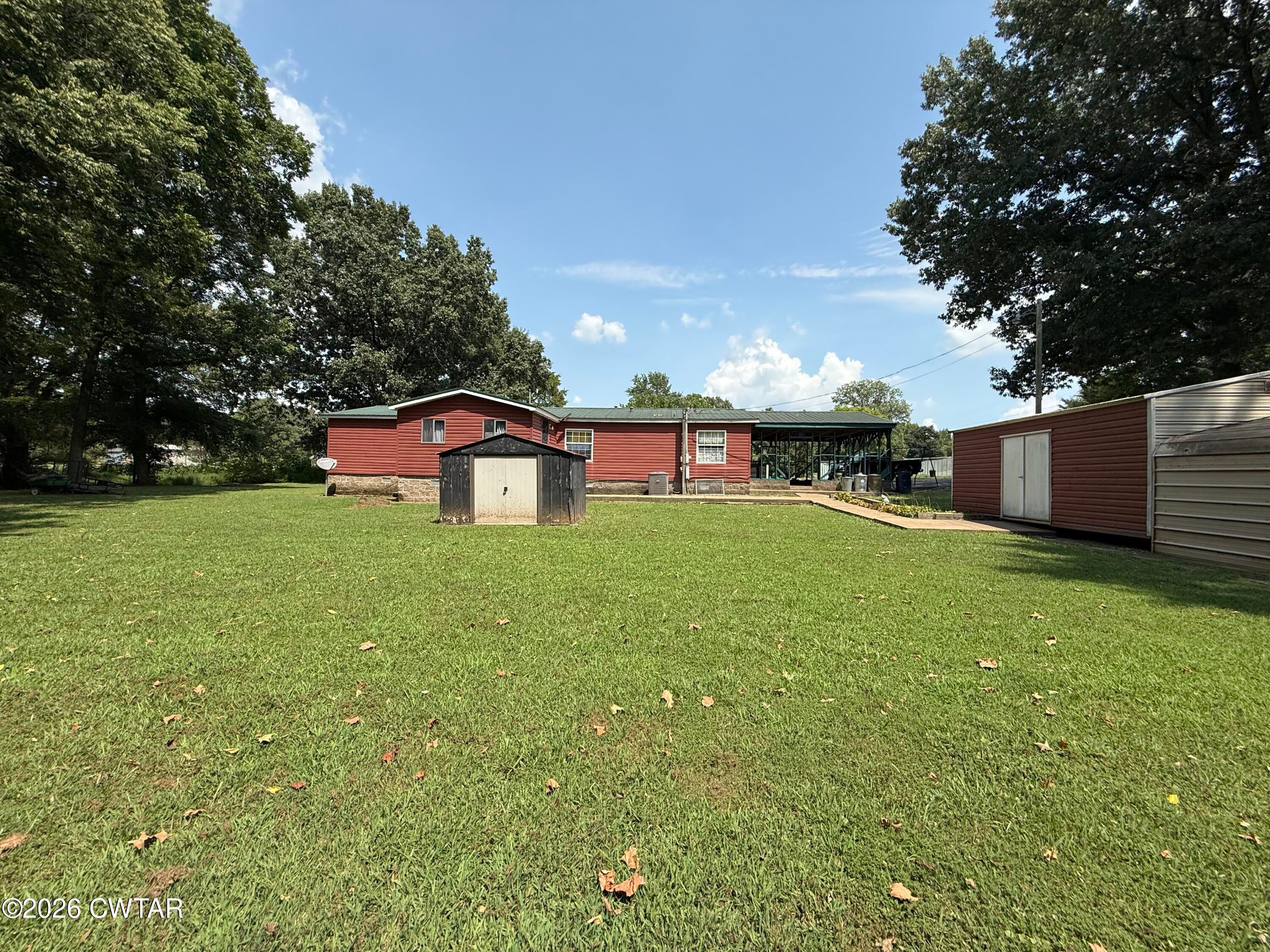 915 Don Hurley Road