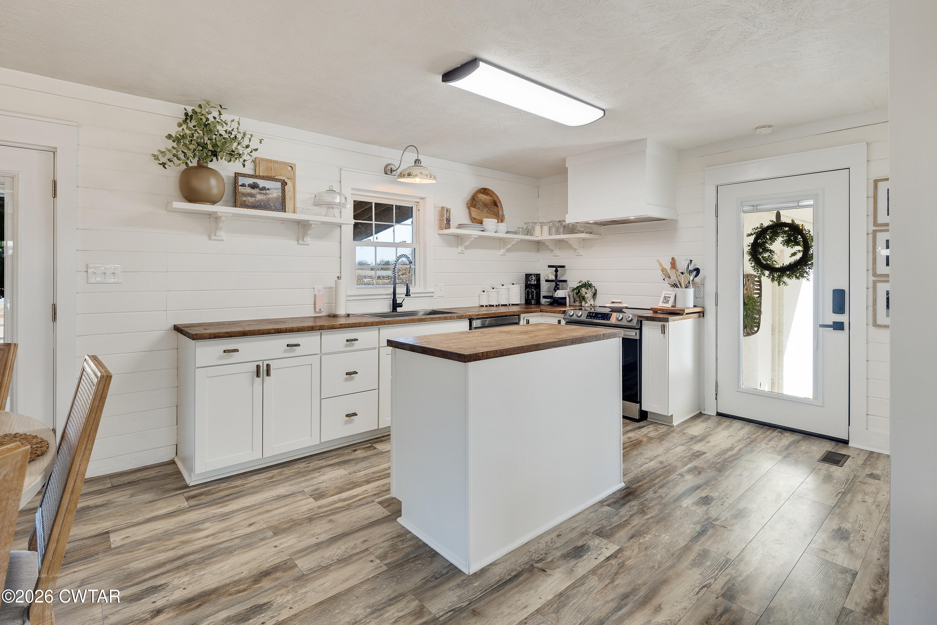 308 Pleasant Hill Road