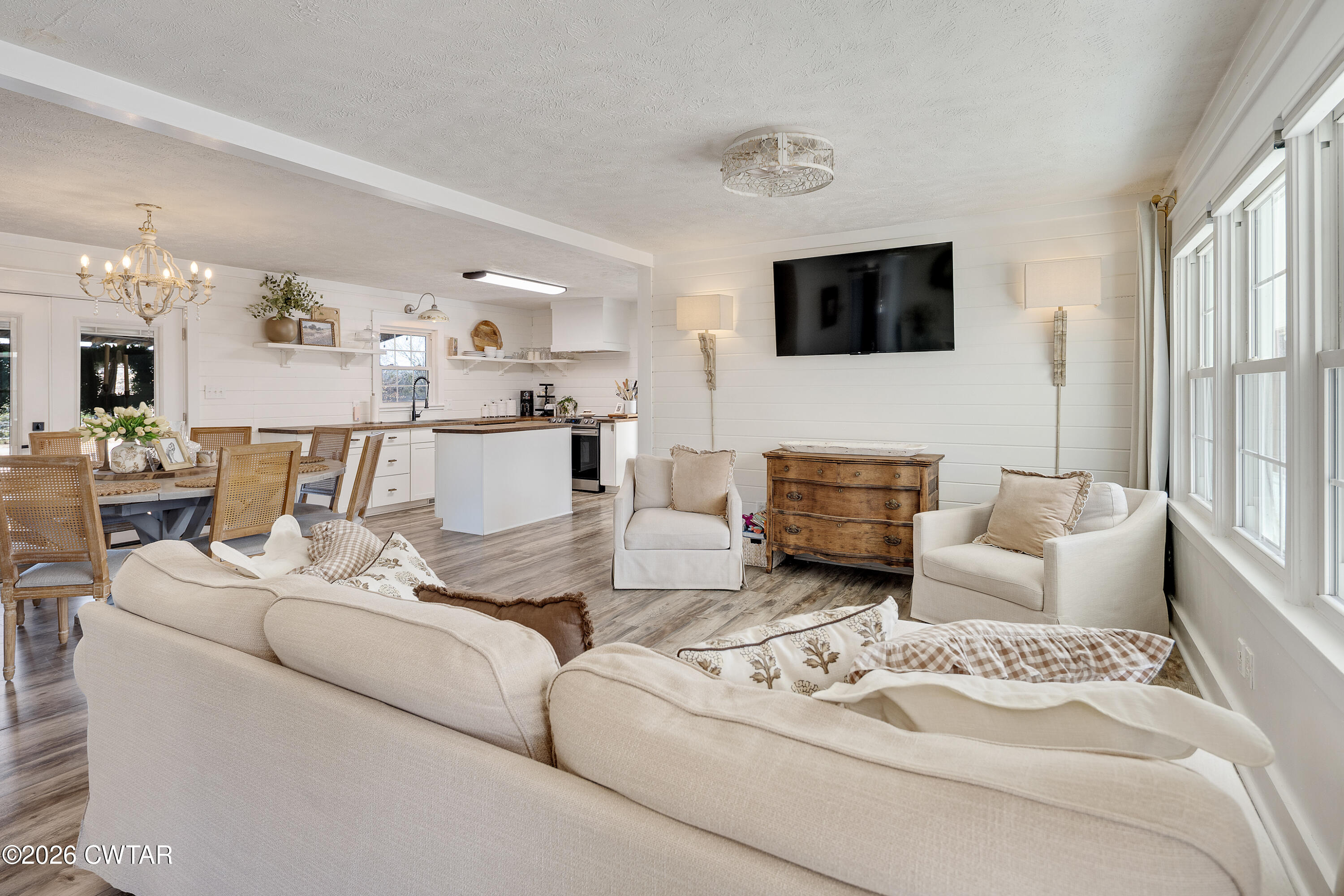 308 Pleasant Hill Road