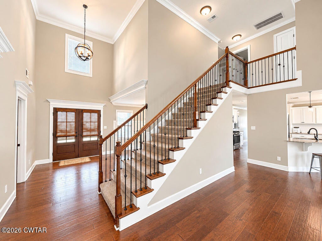 266 Heritage Square