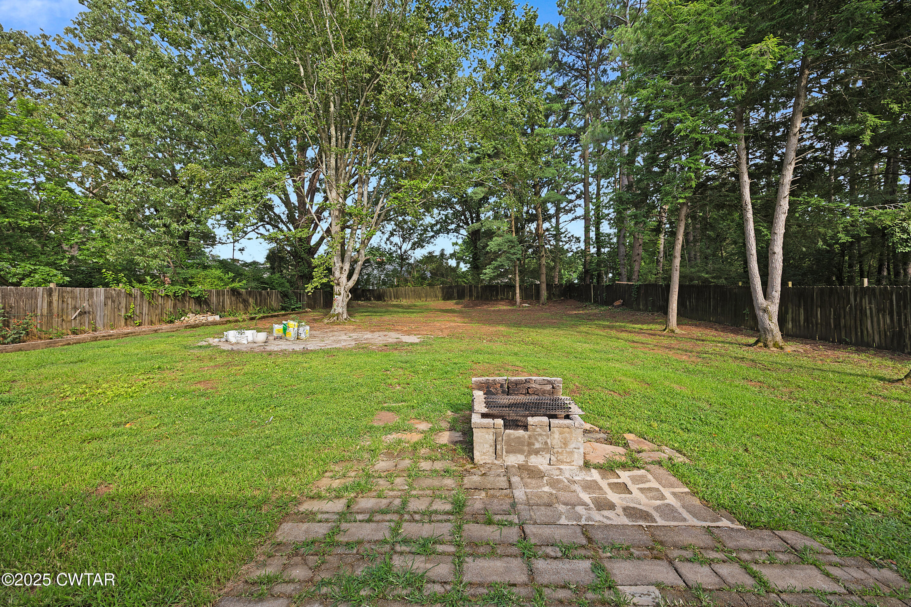 470 Russell Road