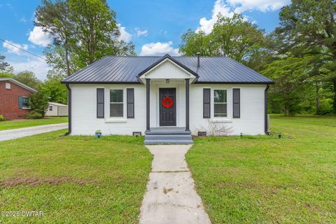210 E Union Street Gleason TN 38229