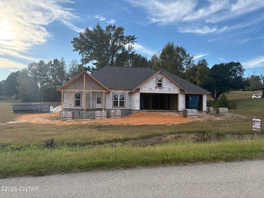 510 R B WILSON DR, HUNTINGDON, TN 38344 - Image d8b4e1911df76c4554a97dee2f517143/1625522896