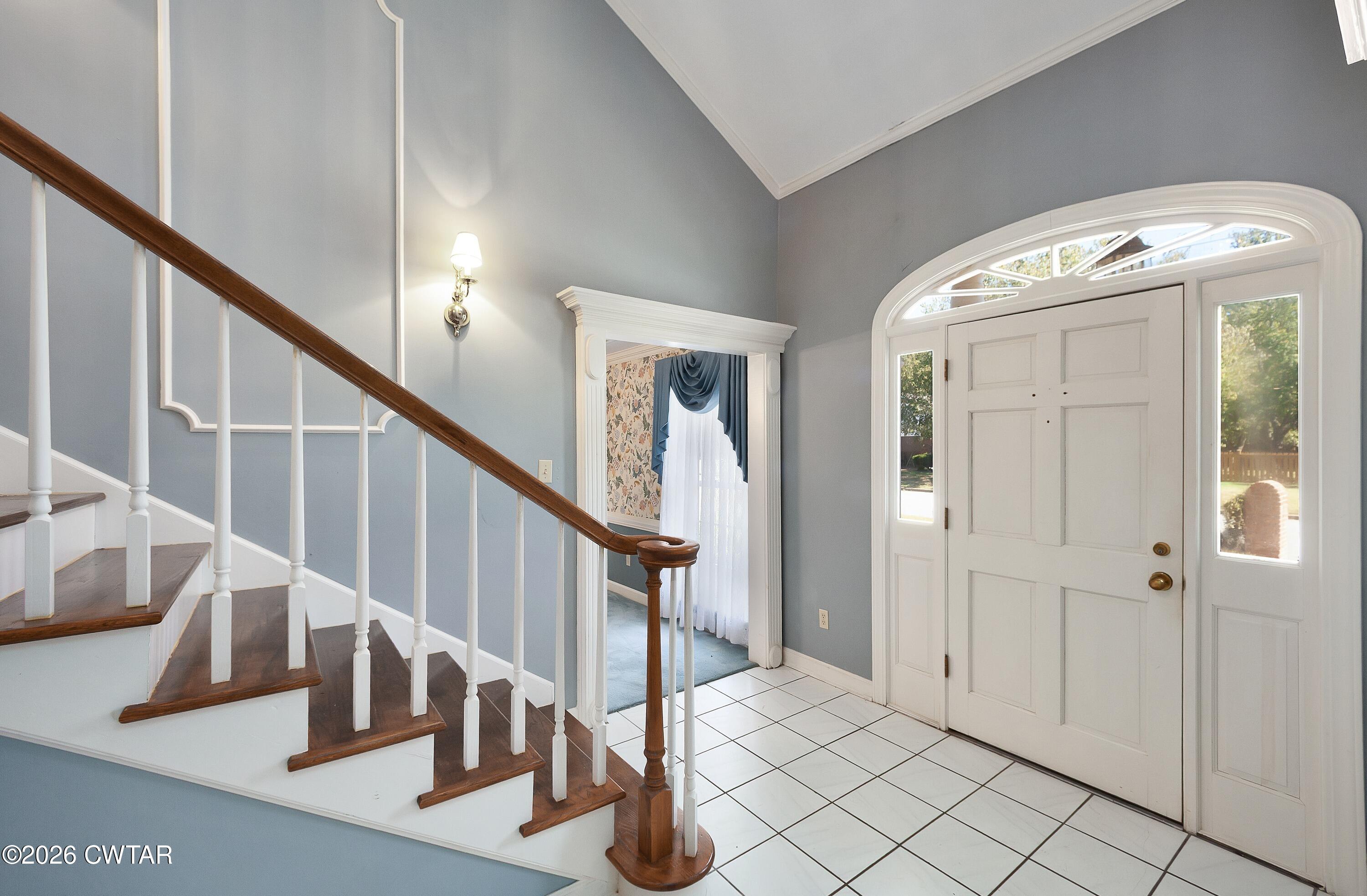 915 Lee Avenue - Photo 2