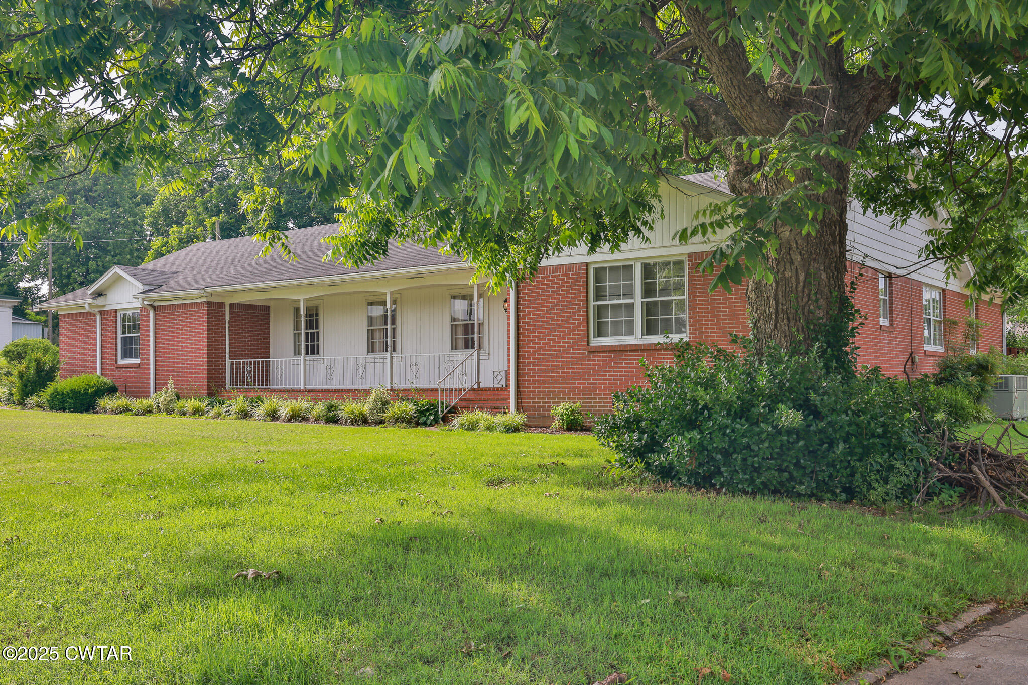 103 W Main Street