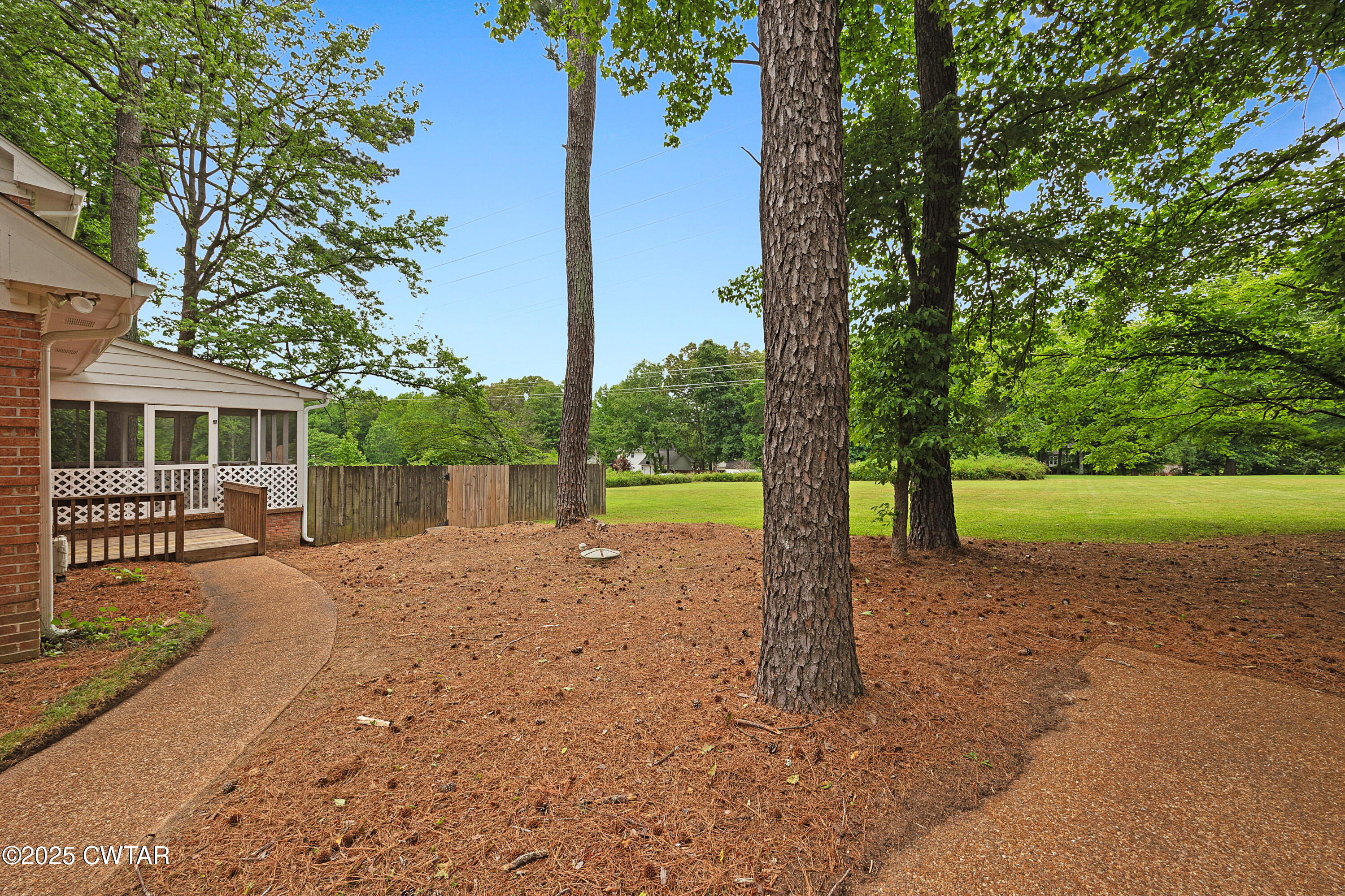 185 Plainsfield Place