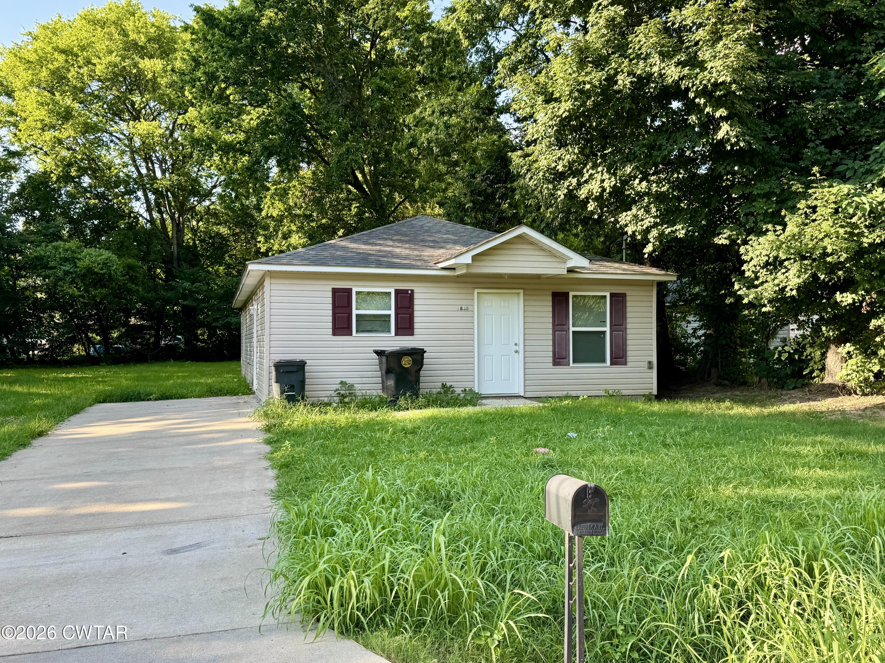 Photo 1 of 1 — 1838 Curry Street, Dyersburg, TN 38024