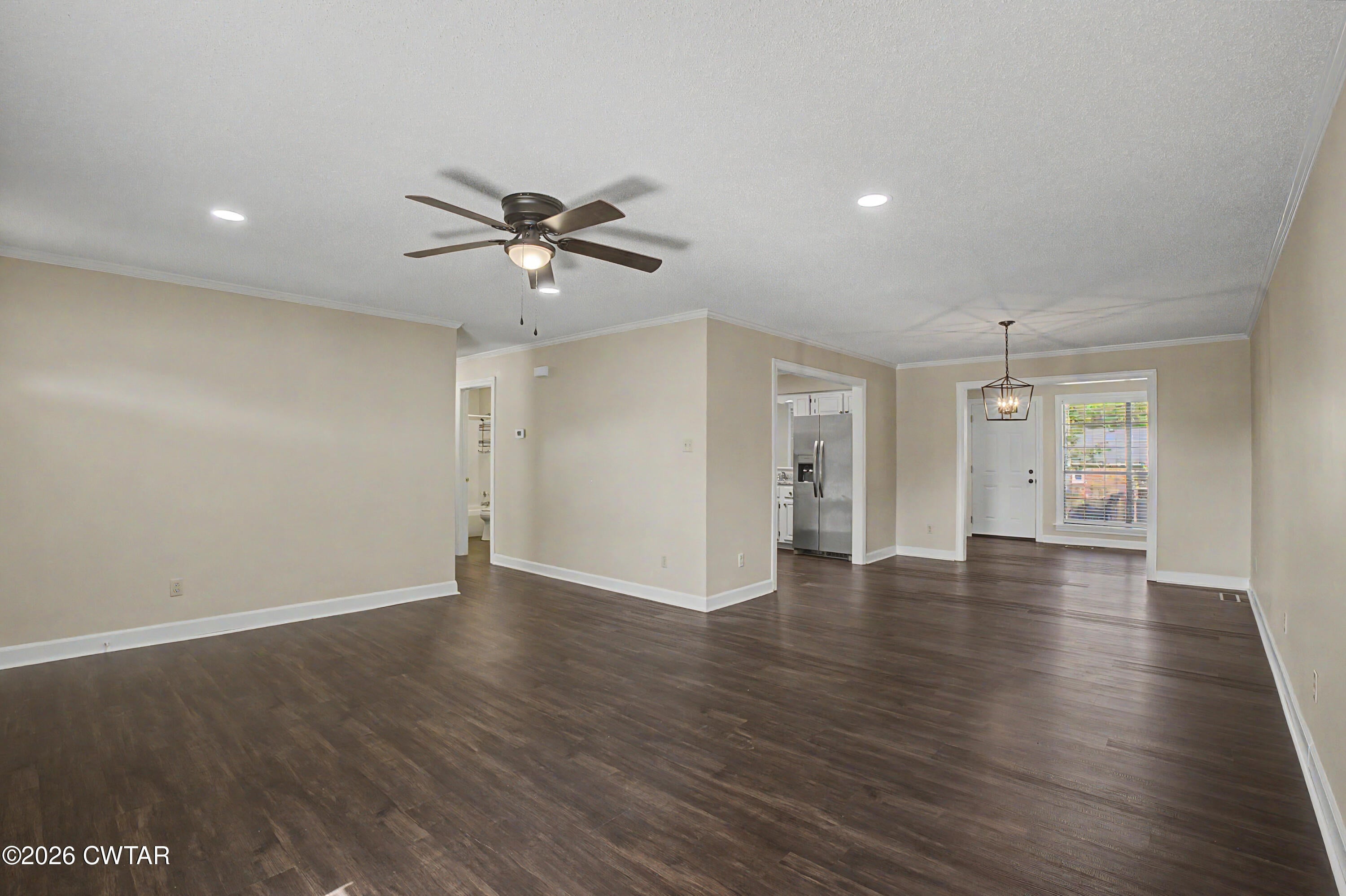 916 Oak View Cove