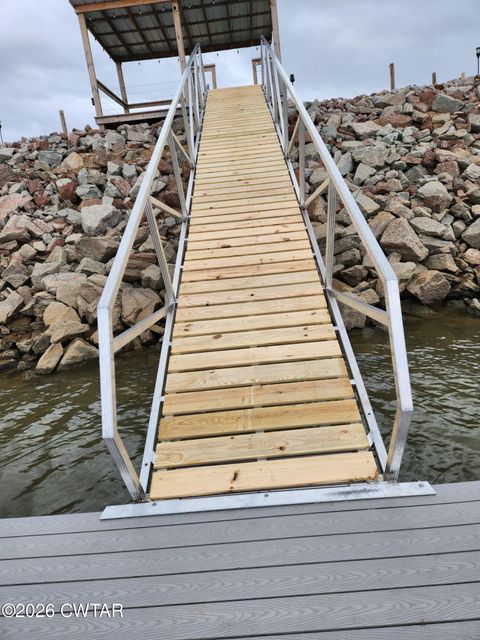 705 Prairie Land Drive Savannah TN 38372