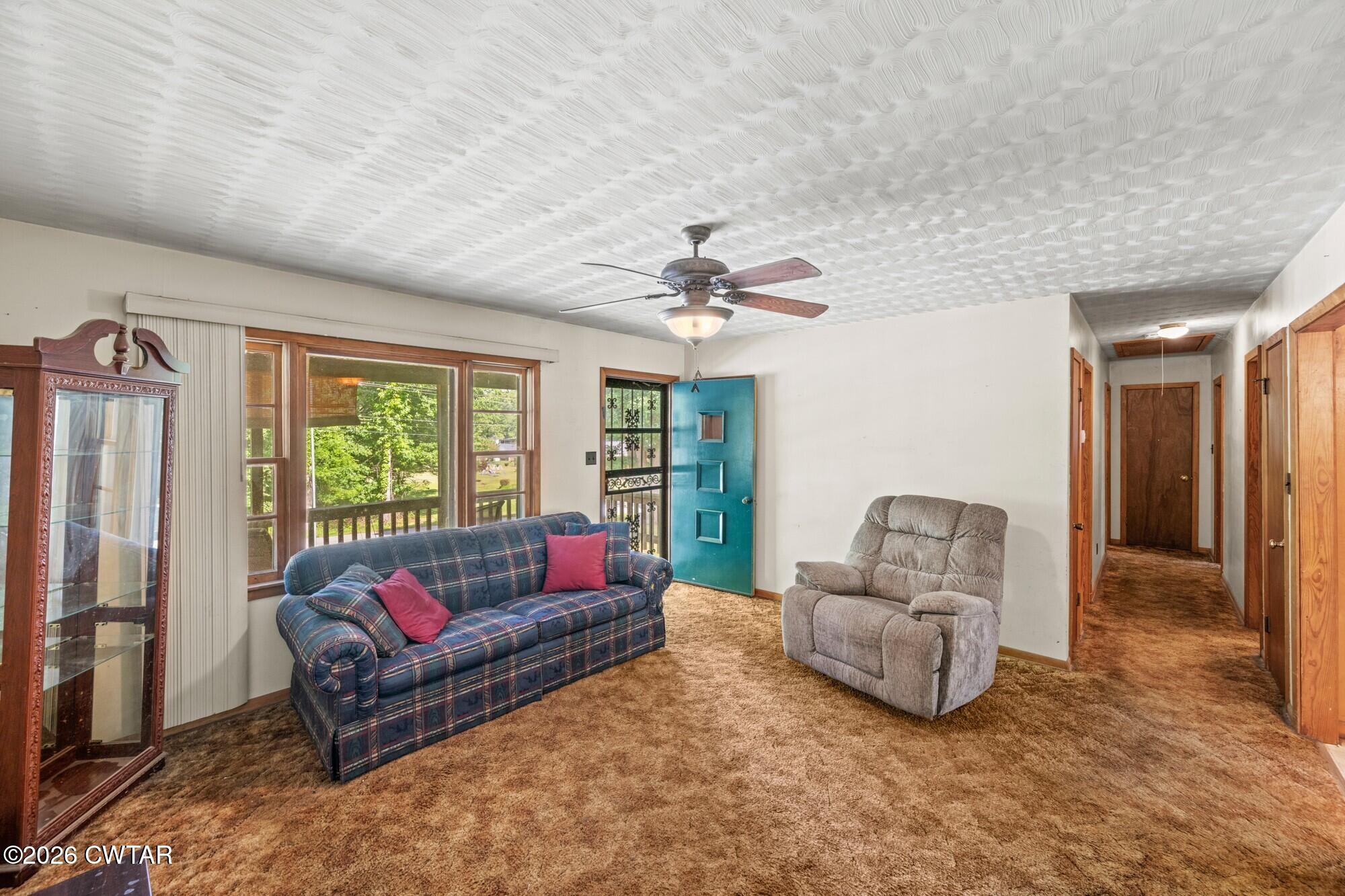 472 Oakville Circle