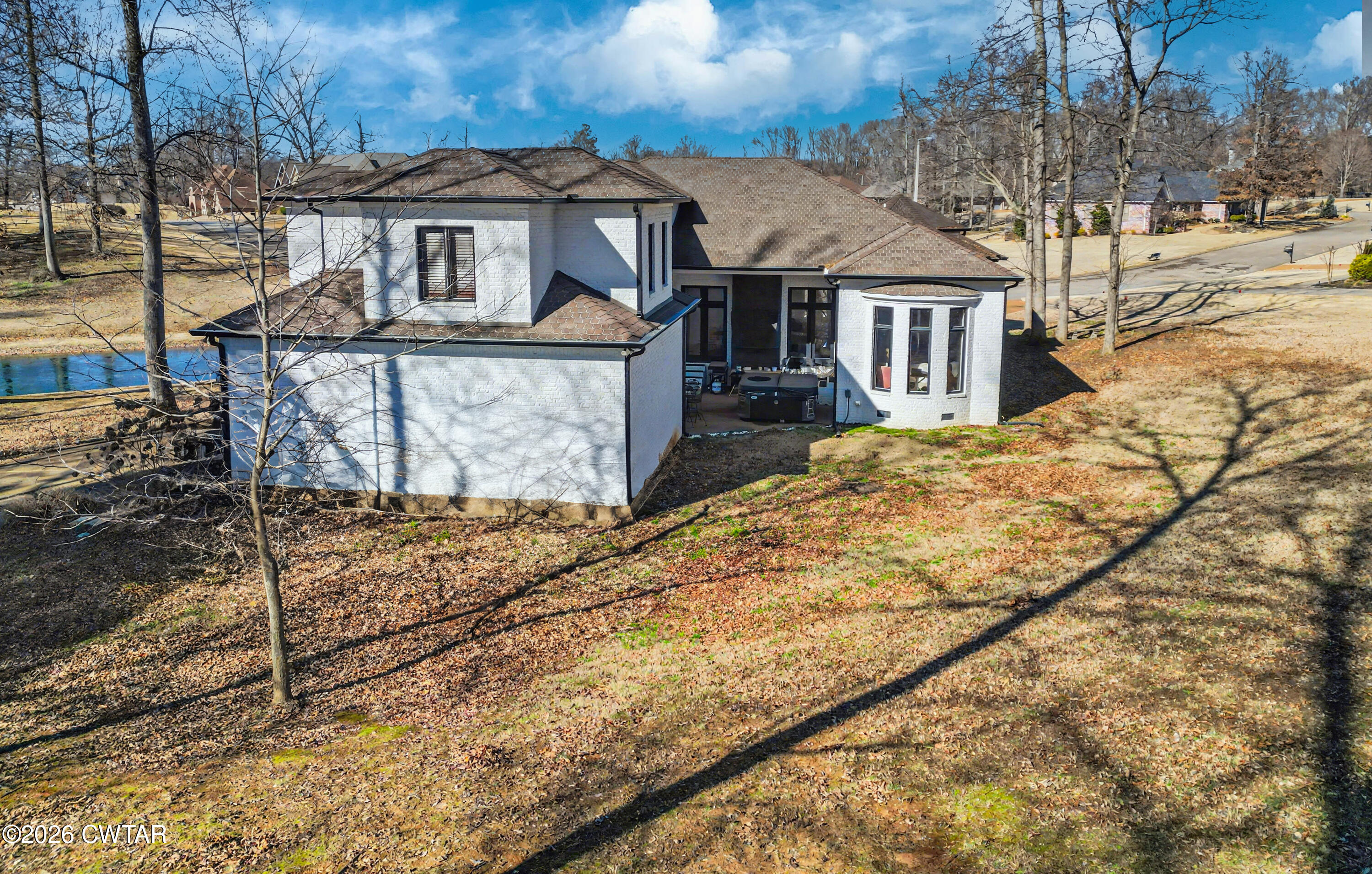 220 Forest Lake Drive