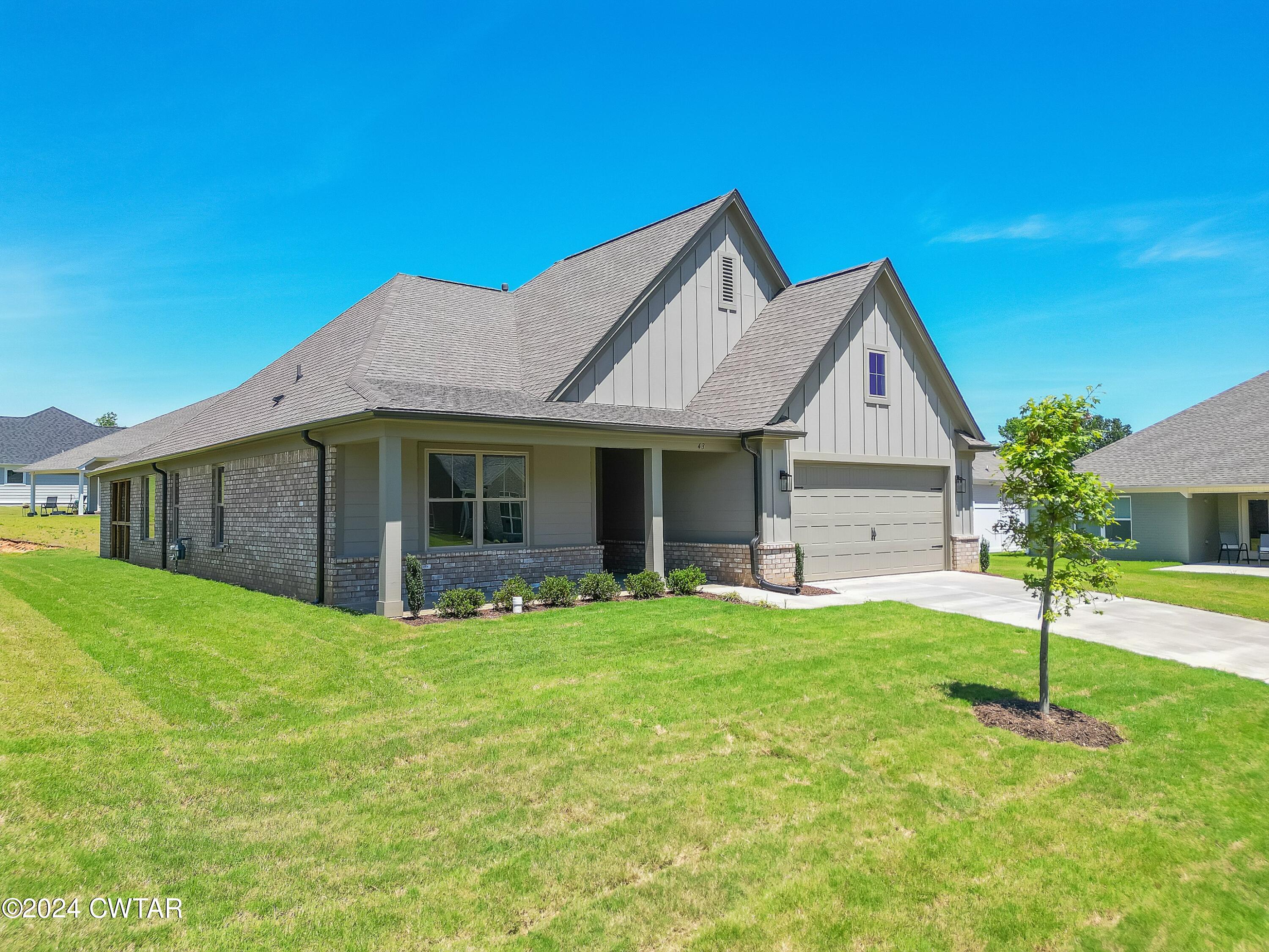 43 Kingston Creek Drive