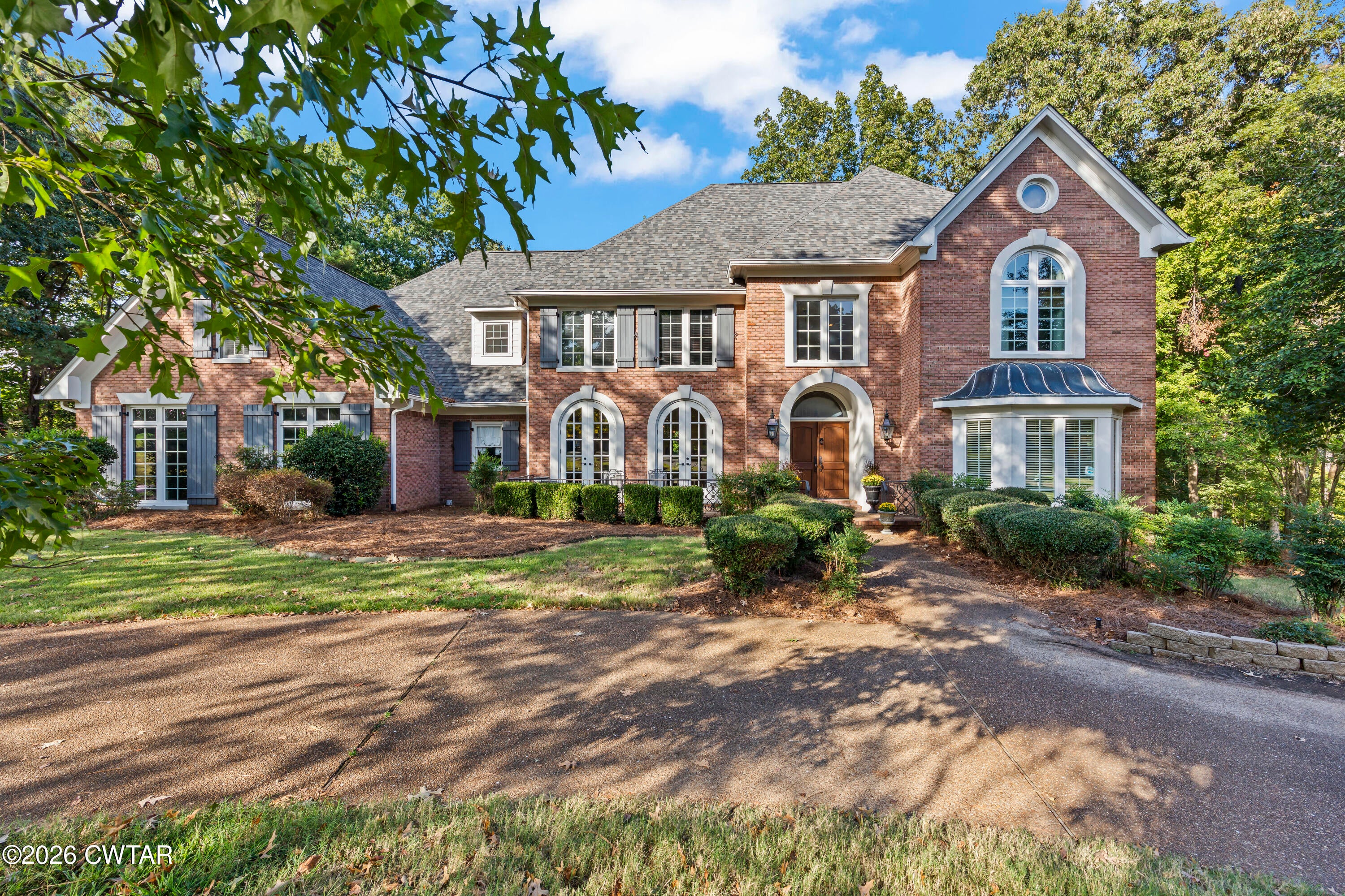 20 Deepwood Drive