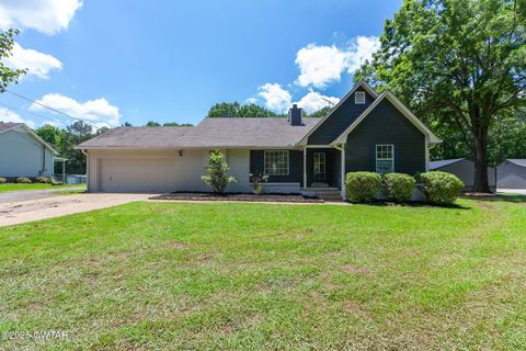 69 Sanders Road Humboldt TN 38343