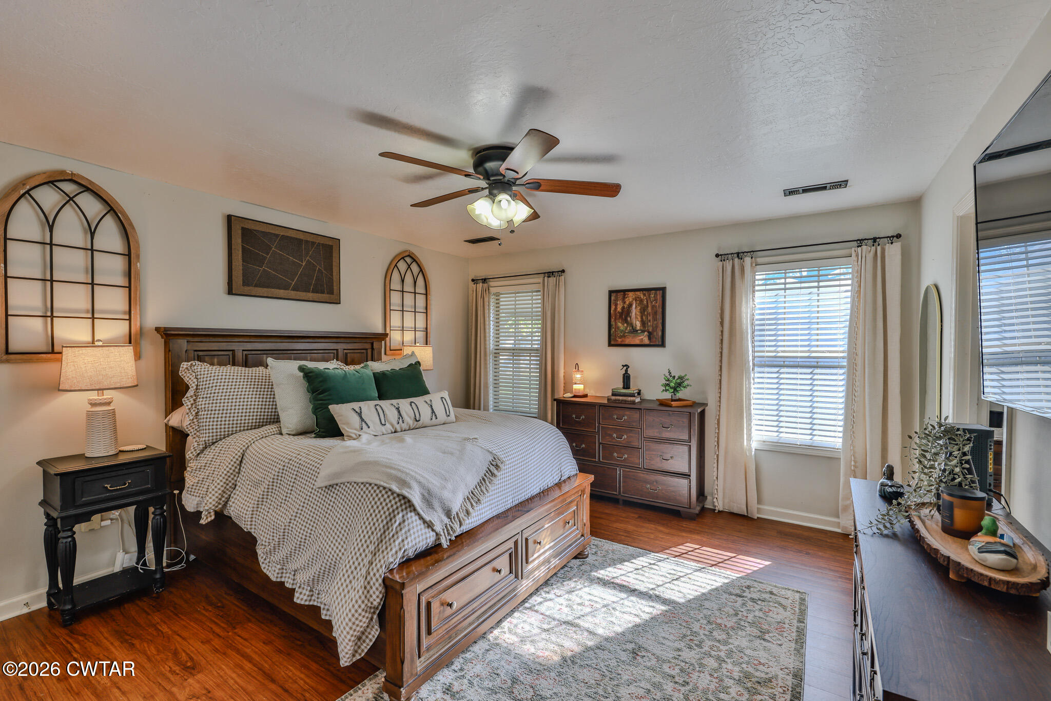 405 Four Pines Place