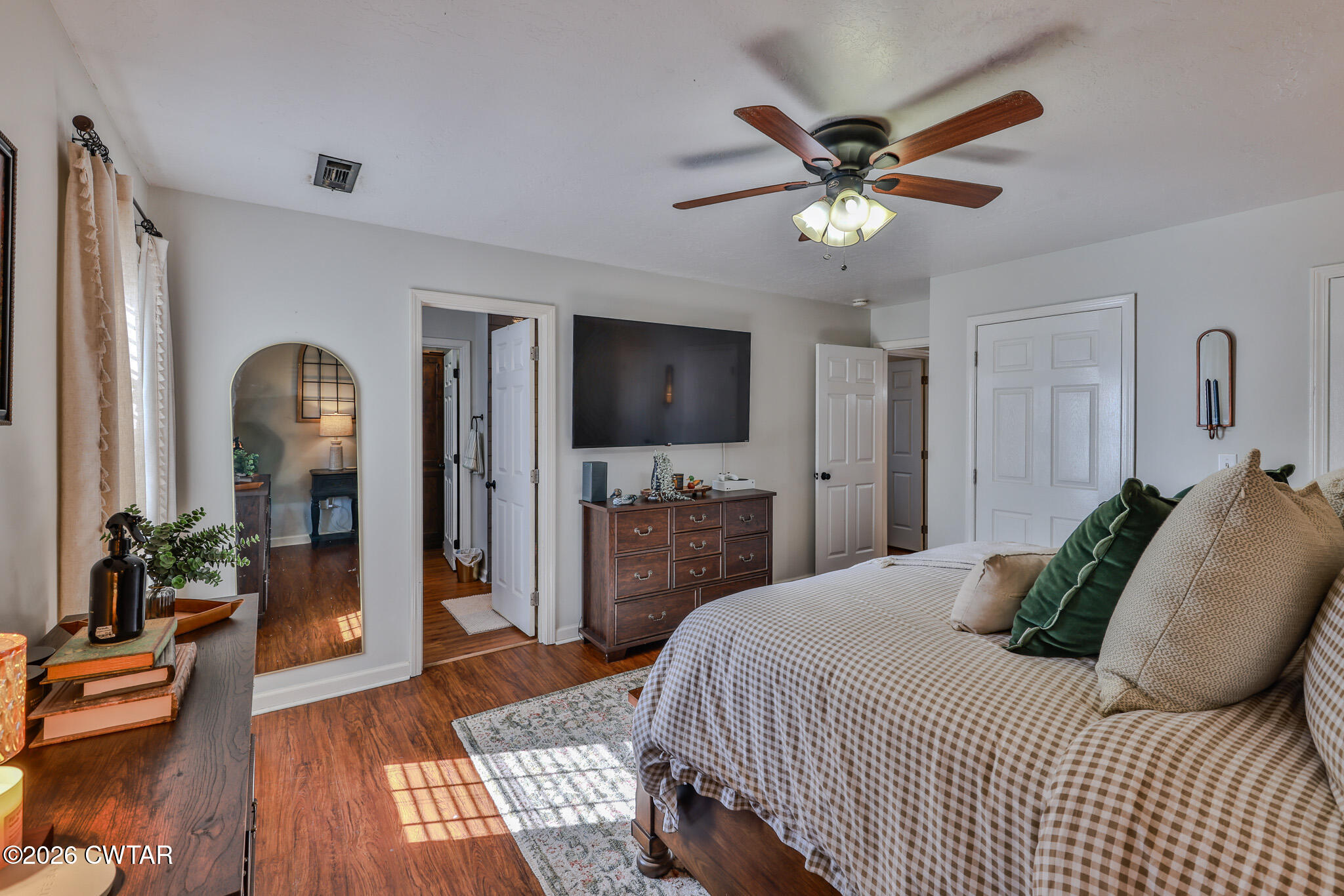 405 Four Pines Place