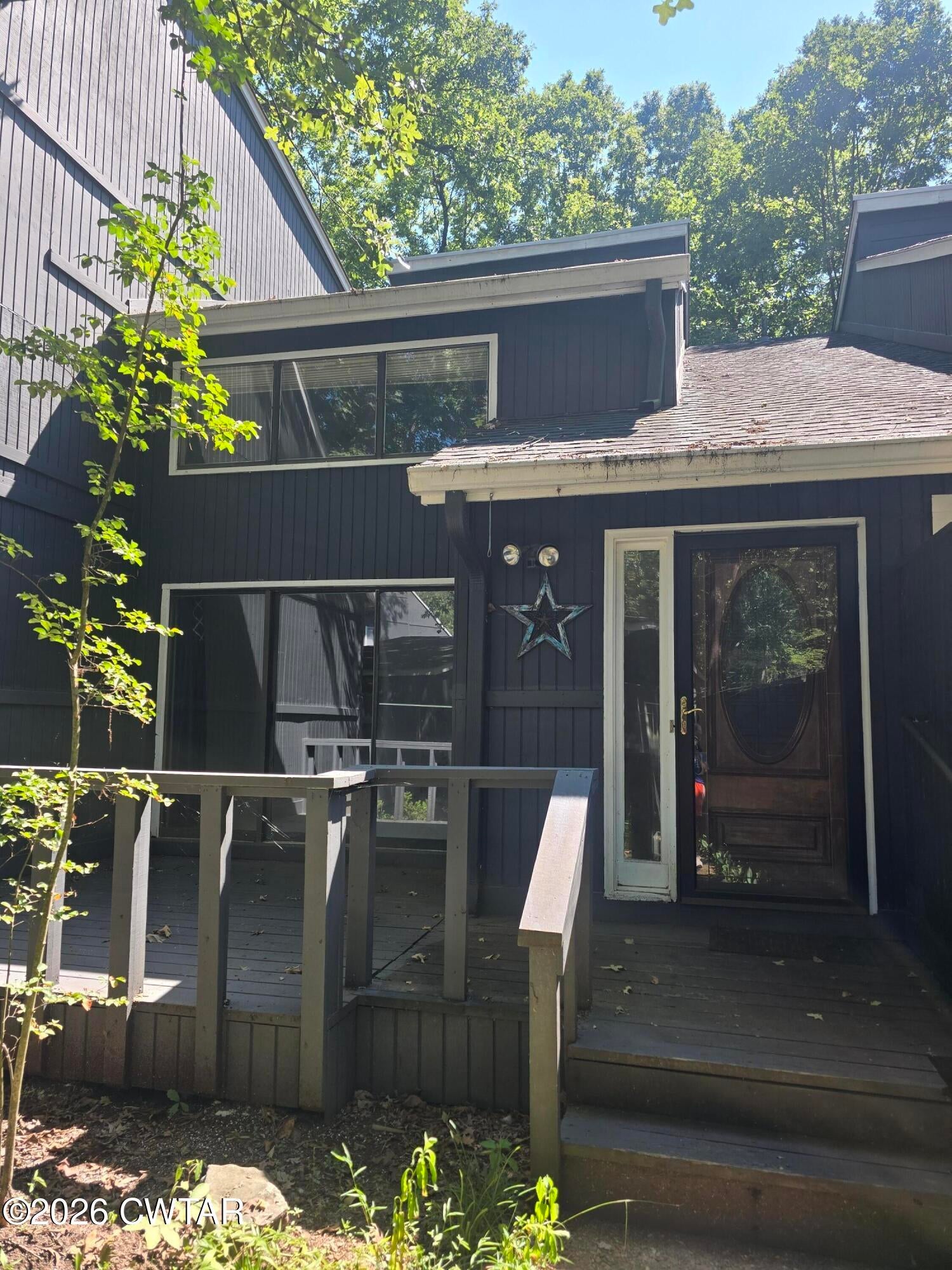 1104 North Parkway