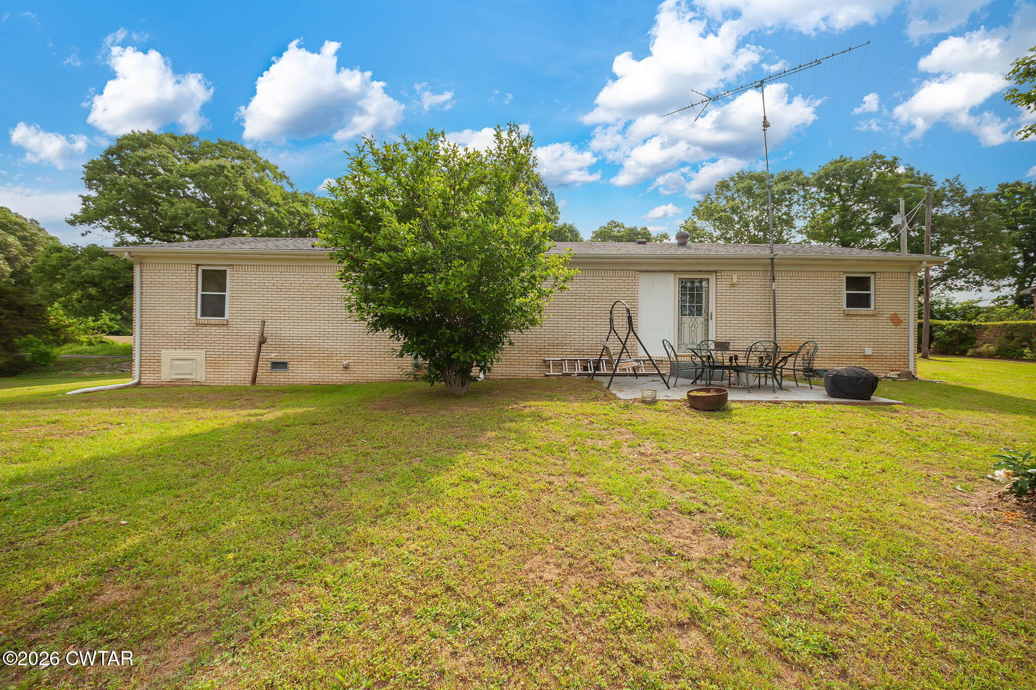 989 Tinsley Road