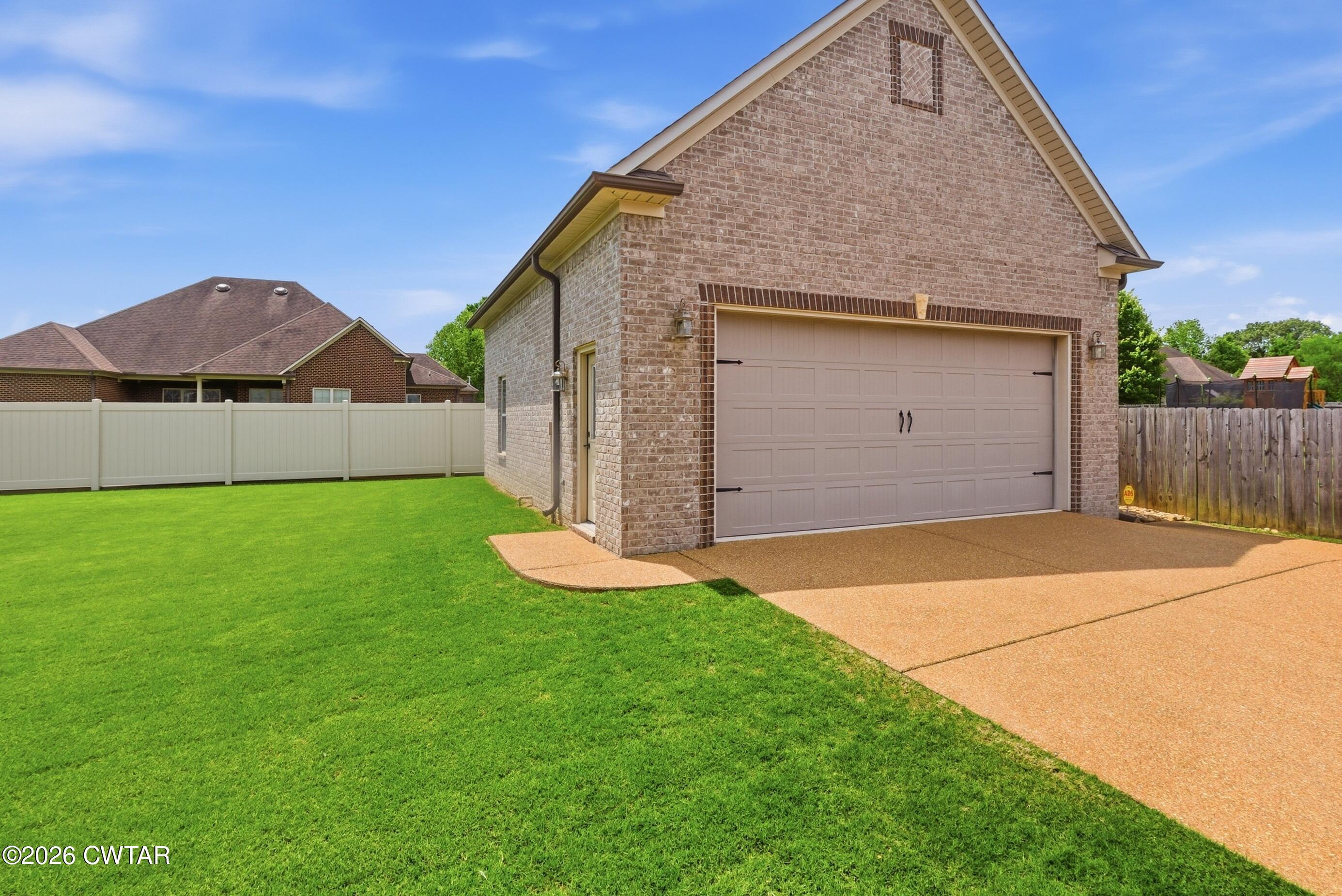 16 Perrington Cove