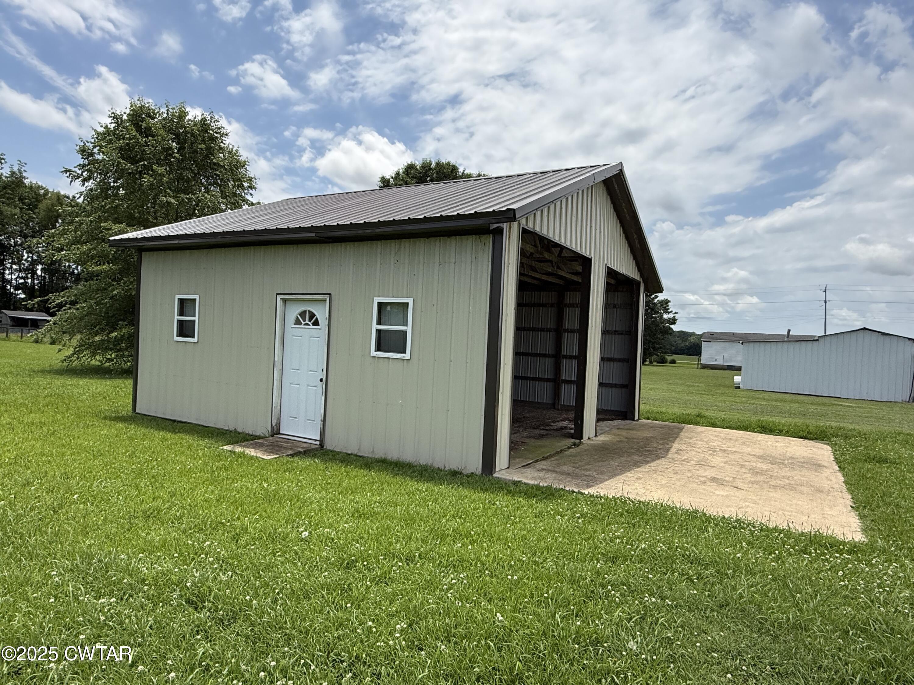 1157 Volunteer Drive