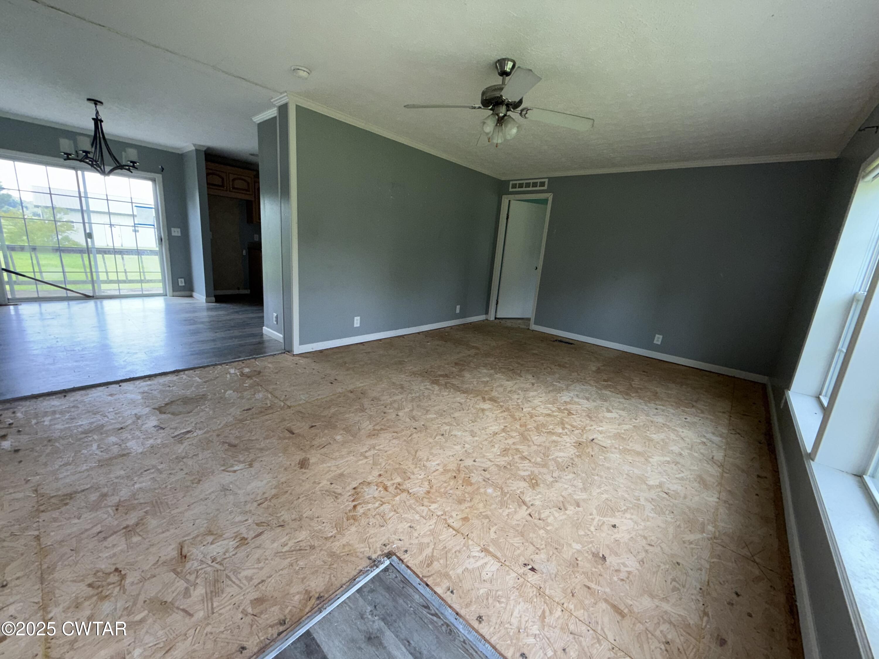 1157 Volunteer Drive
