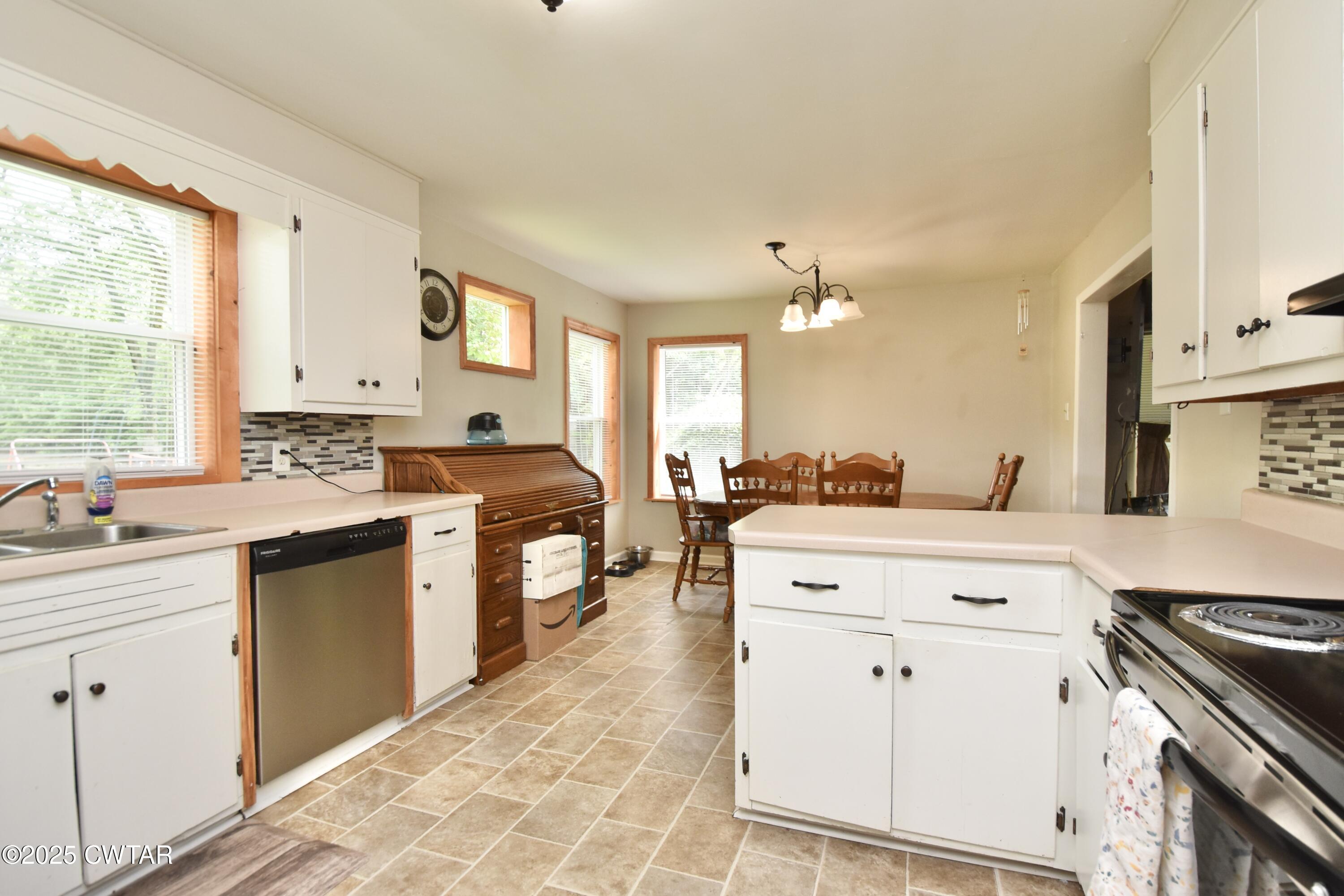 1215 New Union Loop