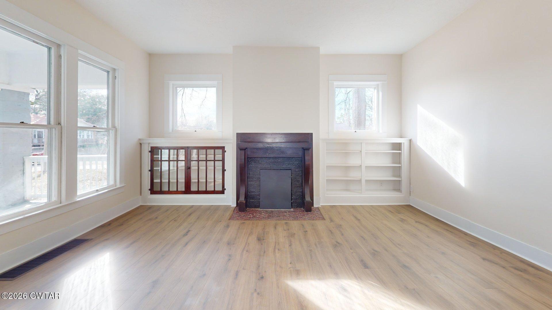 148 E Magnolia Avenue