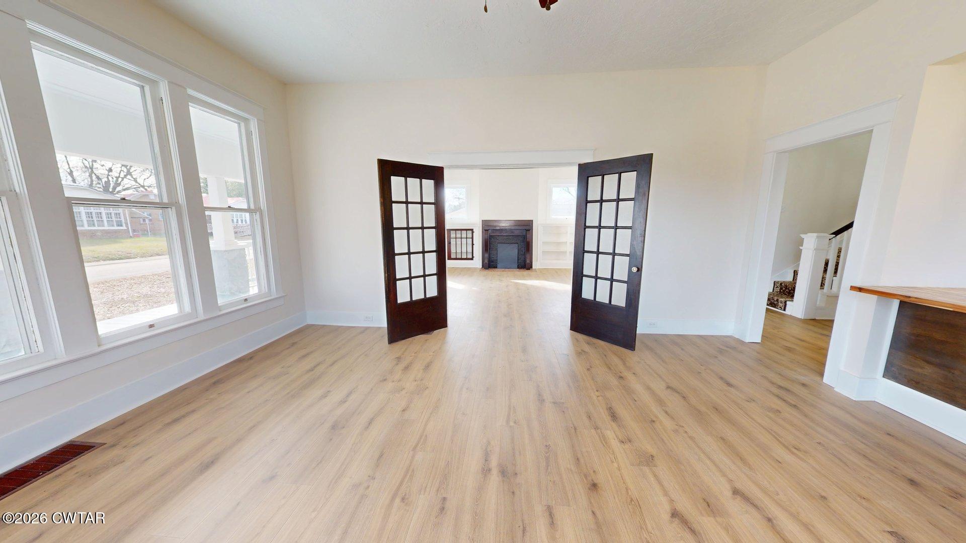 148 E Magnolia Avenue