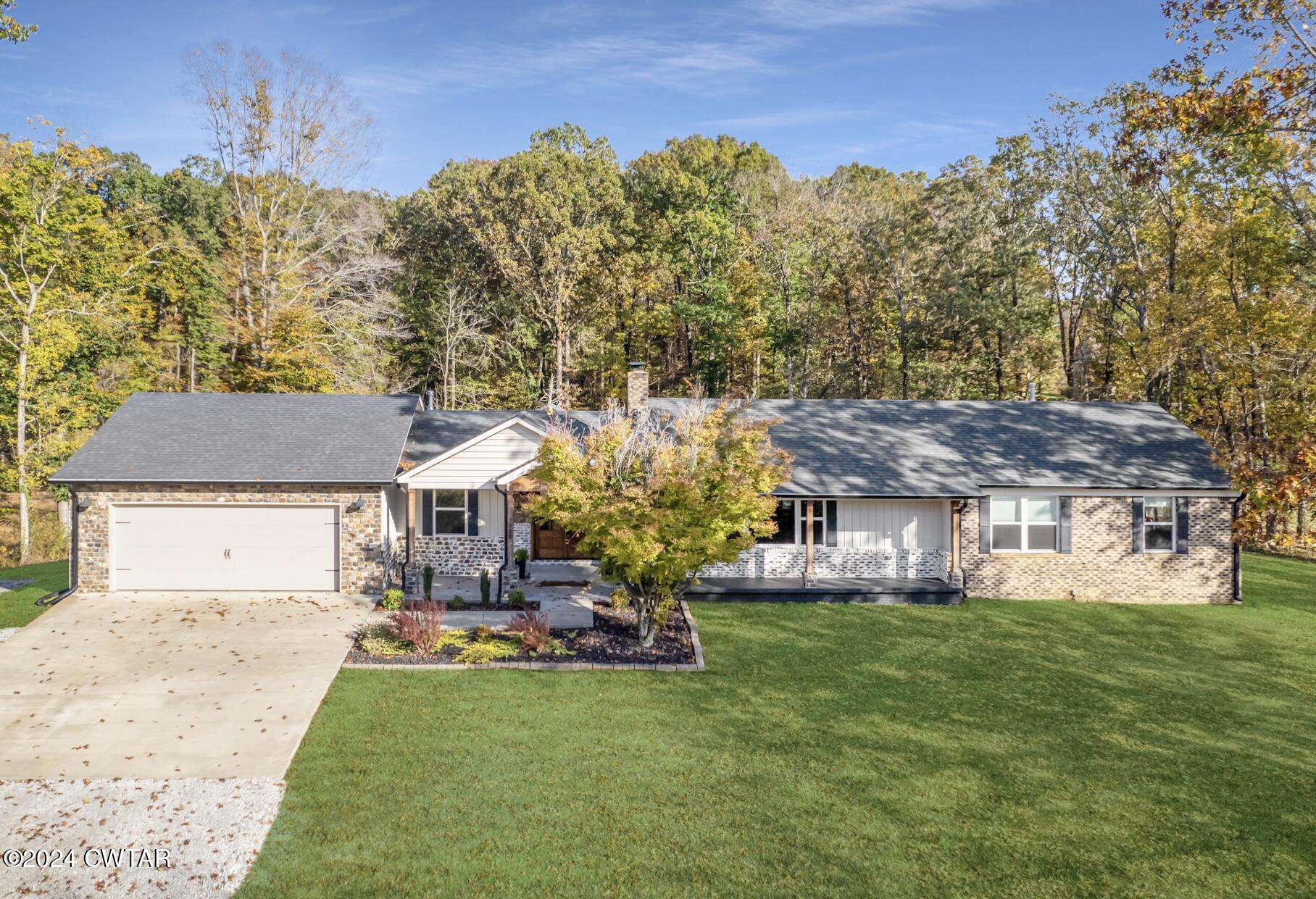 3922 Old Medina Road