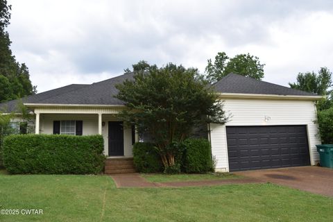 76 Cambrian Way Jackson TN 38305