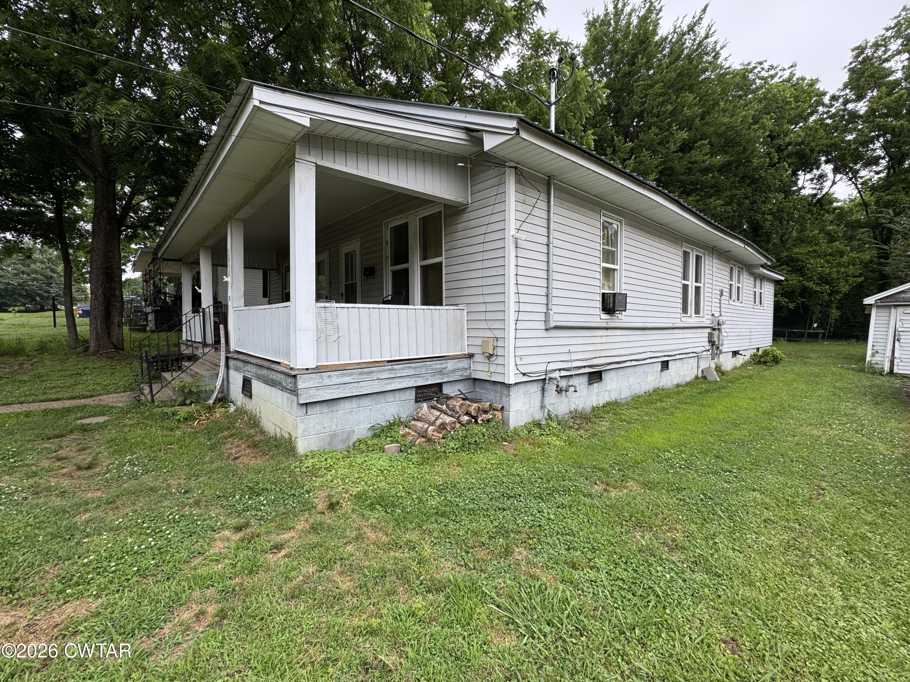 3030 W A & B Main Street W