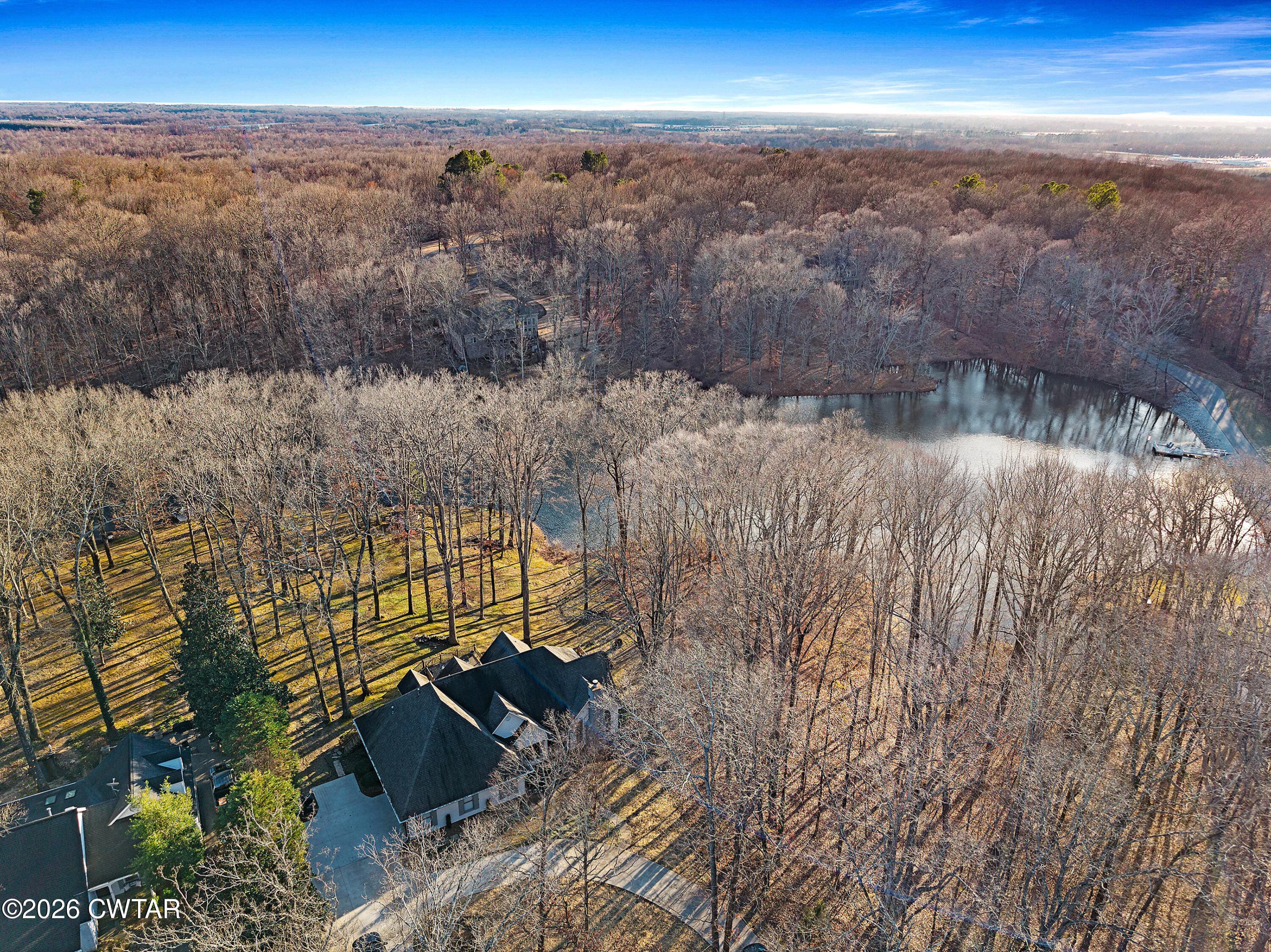 18 Lake Of The Woods Cove