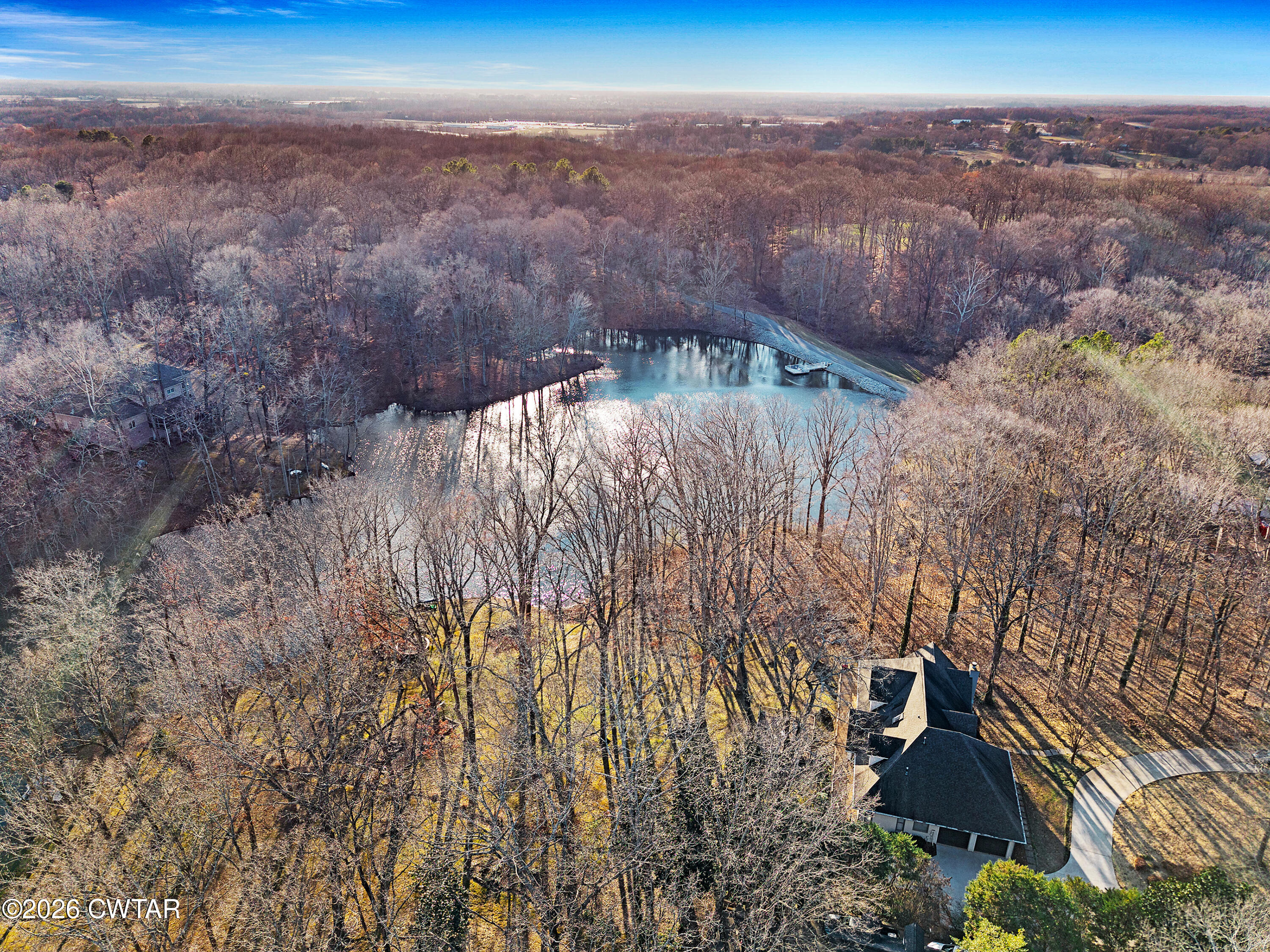 18 Lake Of The Woods Cove