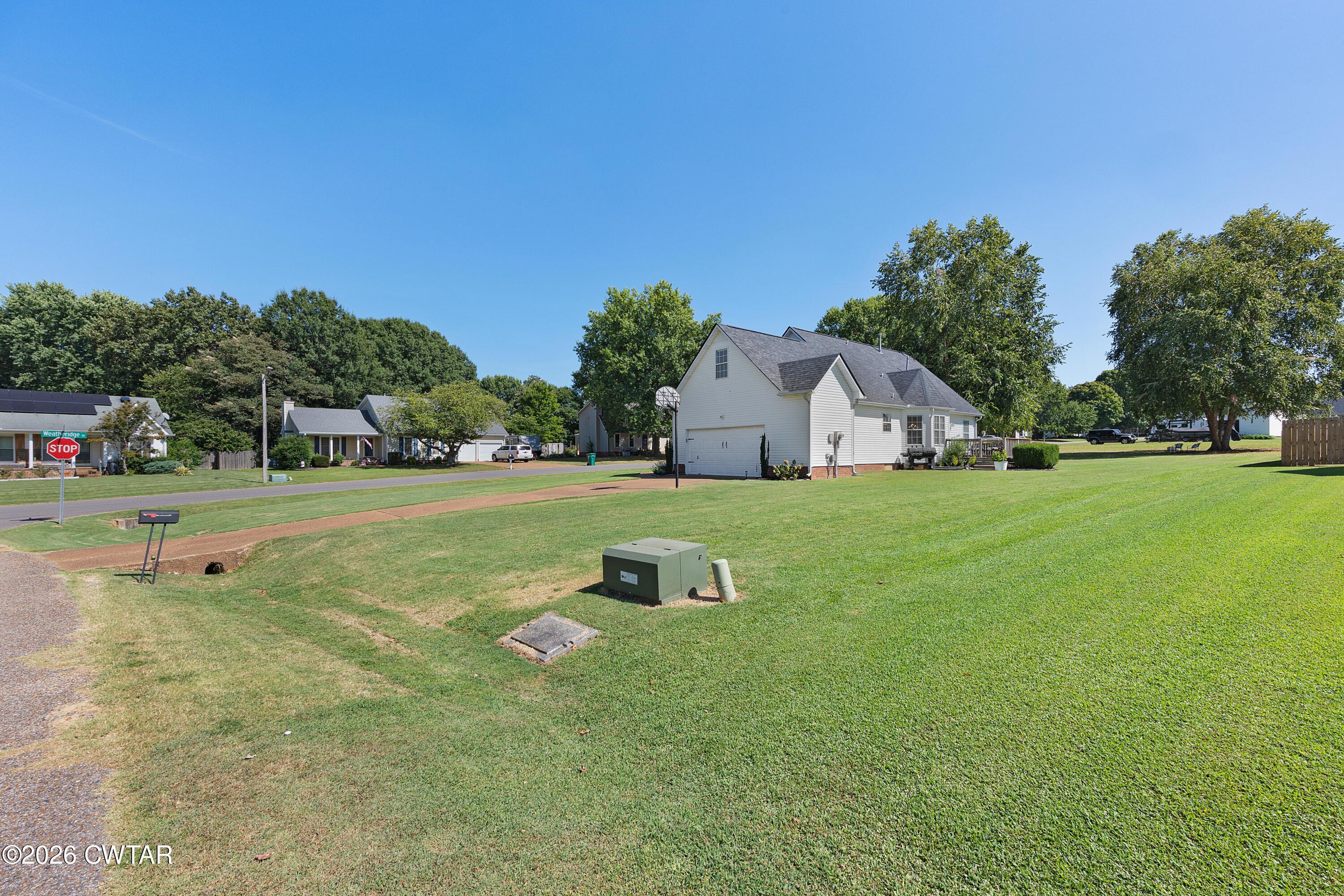 135 Weatheridge Drive