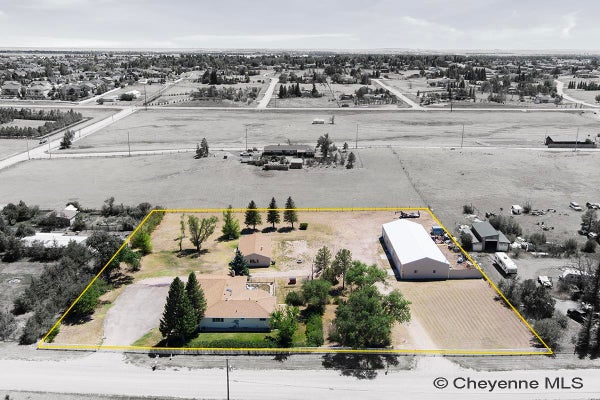707 E LAUGHLIN RD, CHEYENNE, WY 82009 - Image 166e05c6df81e143e907eae9528a8c8d/457659937