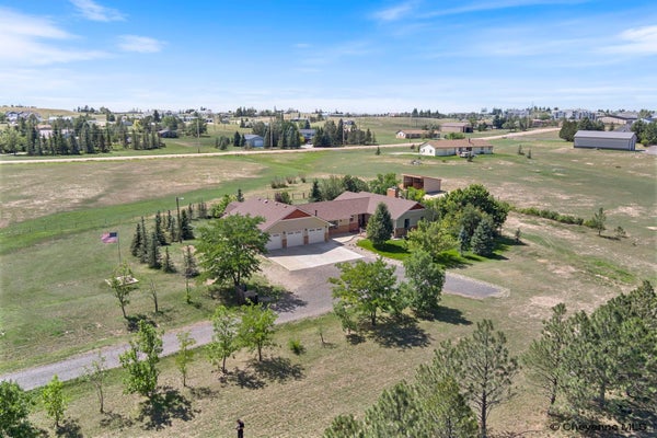 7016 ASTRONAUT DR, CHEYENNE, WY 82009 - Image 2cd27a9b6daa9da70880c0384e1aa9b3/2880502010