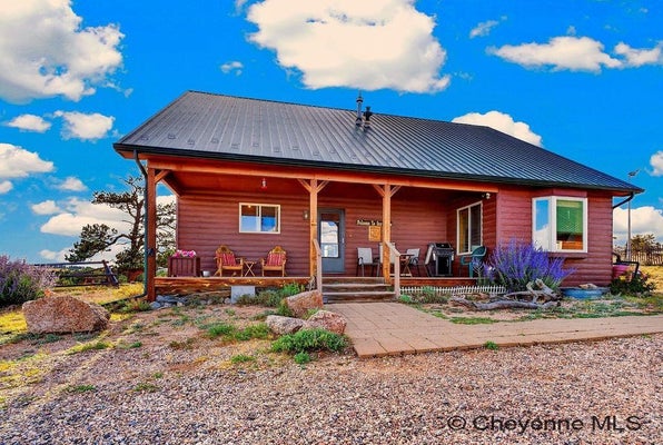 1384 CURT GOWDY DR, CHEYENNE, WY 82009 - Image 8905b2cb385f7ef81e792d9214ec151d/3071570895