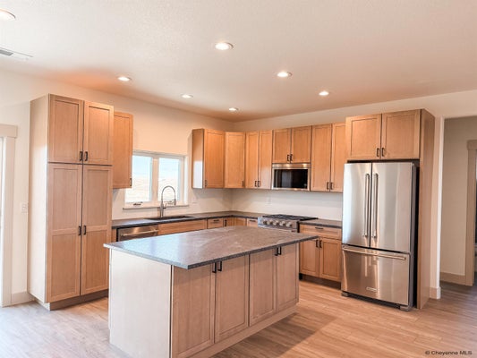 ADDRESS PRIVATE, PINE BLUFFS, WY 82082 - Image df7db2d0af40401a8712e2c72a8fc0a6/3484702671