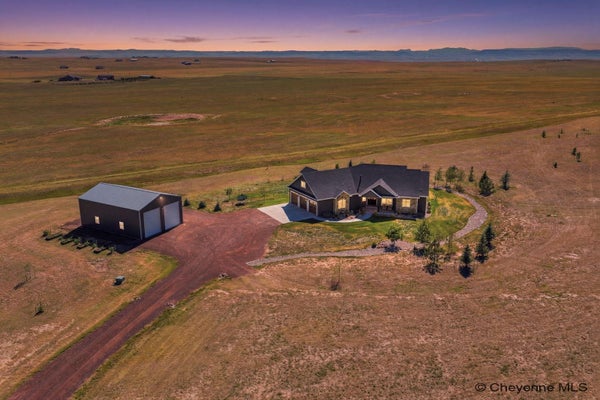 1638 LITTLE STAR DR, CHEYENNE, WY 82009 - Image ec3393cd3e293c3e7a2e1eb323b66993/1415720130