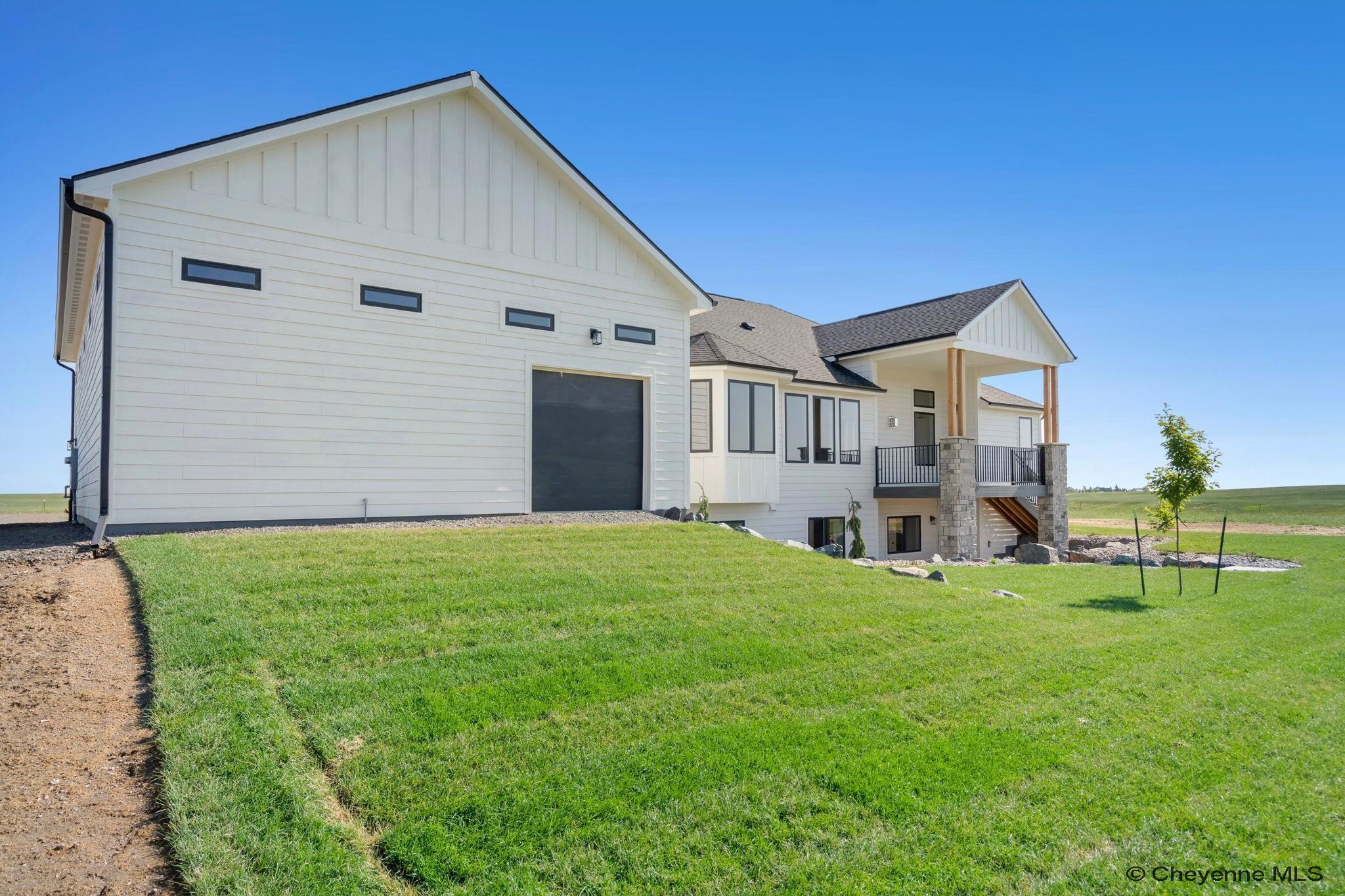 Cheyenne, Wyoming, 82009, United States, 6 Bedrooms Bedrooms, ,5 BathroomsBathrooms,Residential,Active,2031784