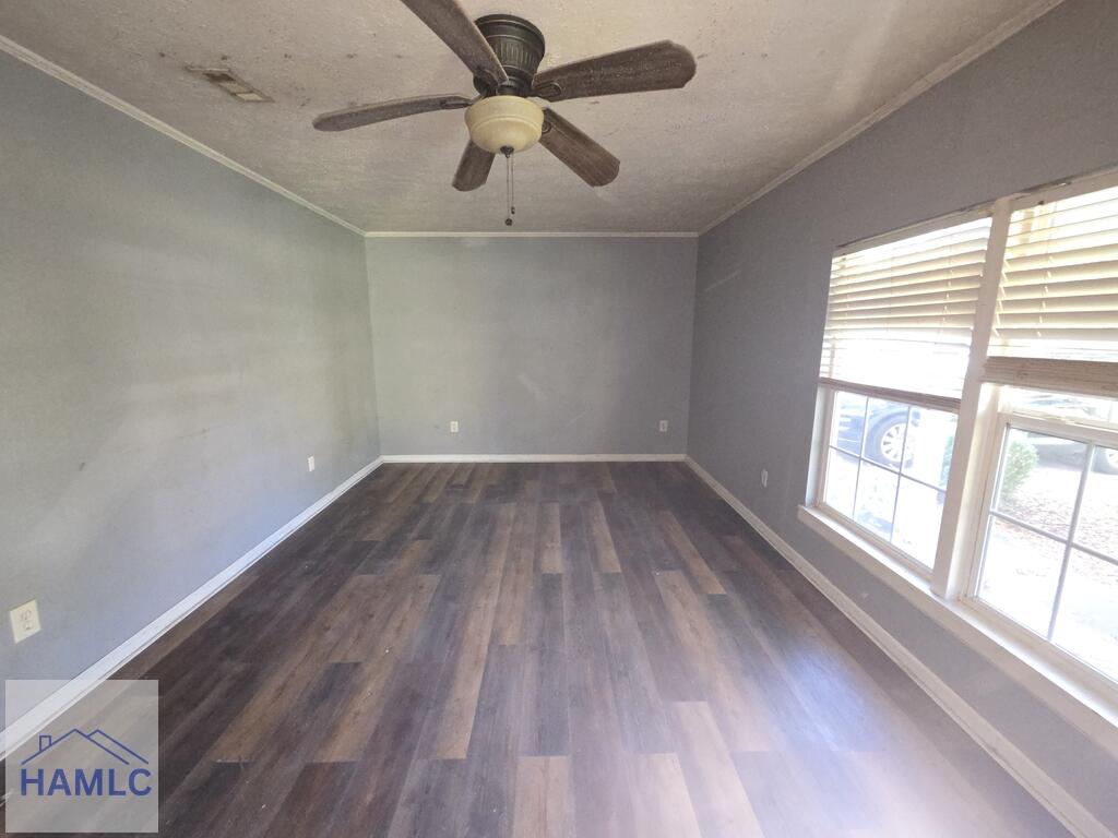 505 Heritage Drive - Photo 2