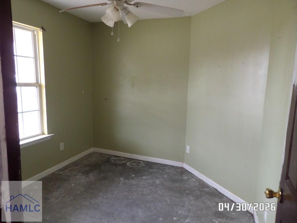 963 Yale Court - Photo 2