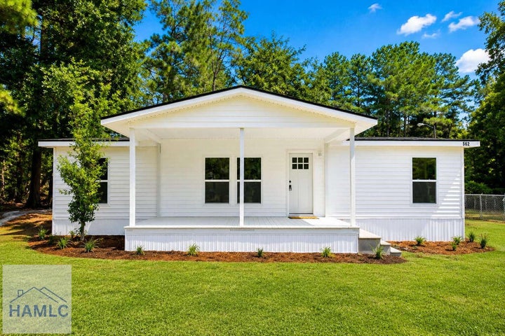 Photo 1 of 26 — 562 4th Street Ext, Guyton, GA 31312