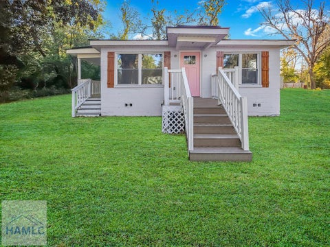 Photo for 918 S Railroad Ave