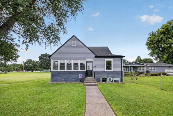 928 W 8TH ST, OWENSBORO, KY 42301 - Image dffffc8e3e1ed453ba81bd00fe04032f/3815003439