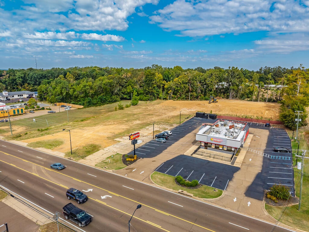 Photo of BATESVILLE, MS 38606 (MLS # 168697)